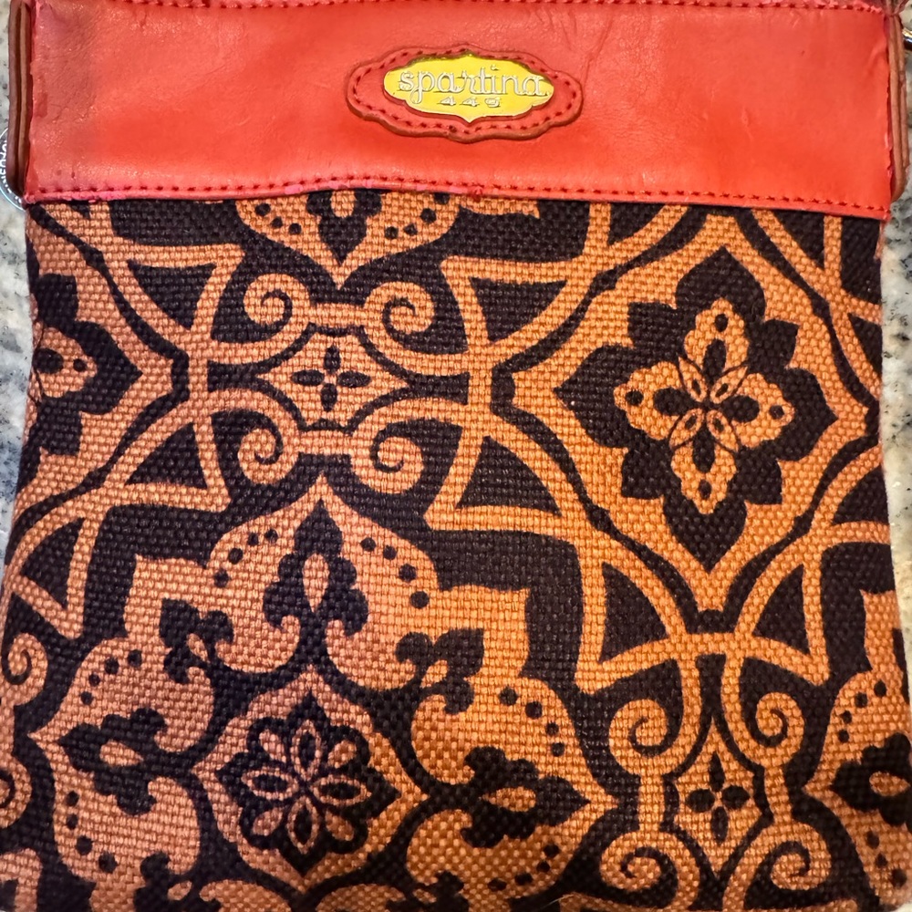 Spartina 449 brown and orange purse. Can be used as crossbody. - Picture 2 of 16
